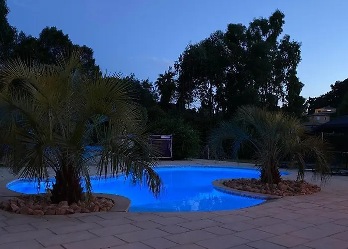 Le Paradou Villa